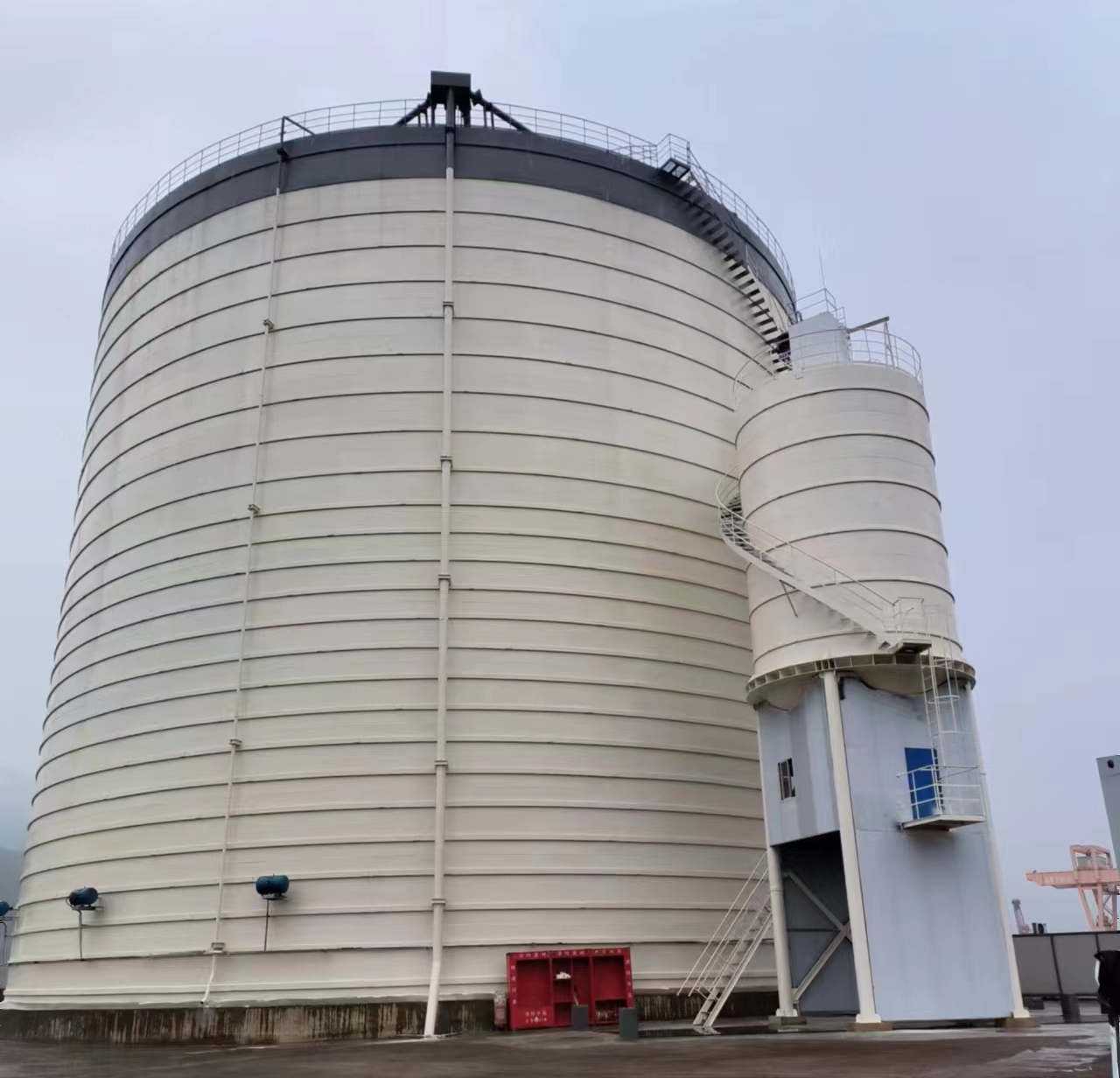 罗湖10万吨水泥钢板库